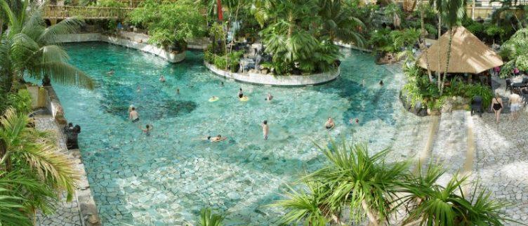 Vakantieparken in Nederland met subtropisch zwembad
