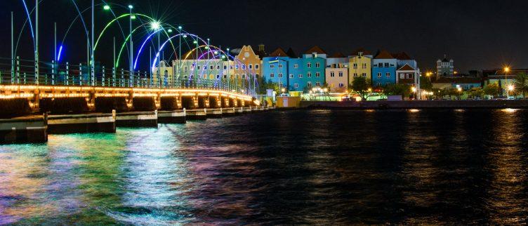 8 tips als je goedkoop naar Curaçao wilt