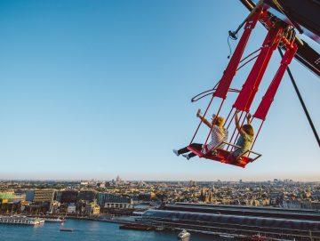 afbeelding A’DAM LOOKOUT & Over the Edge-schommel