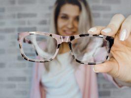 Waar kun je online een bril kopen? | DIK.NL