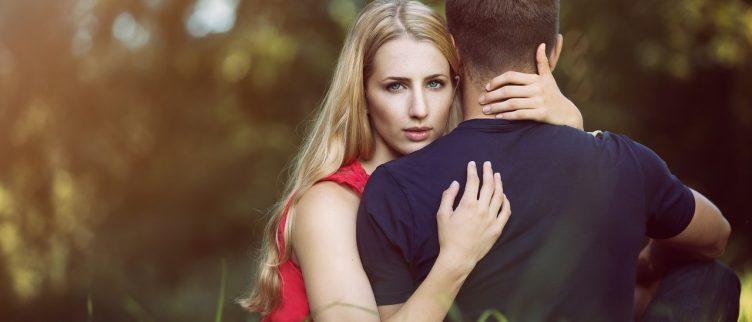 7 signalen van een rebound relatie & wat te doen?